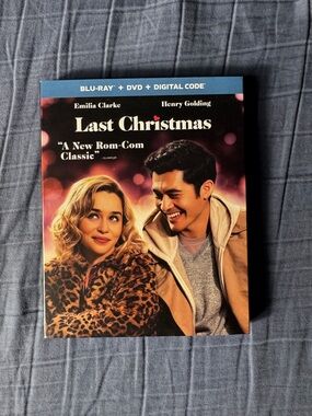 Last Christmas Blu-ray + DVD + Digital Code - Black & Blue Cover